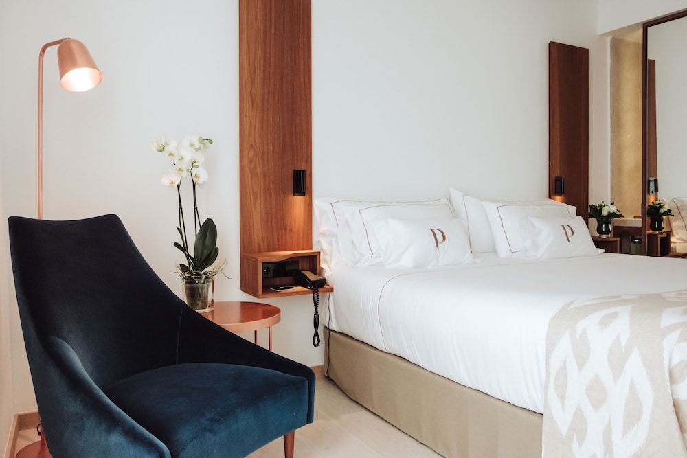 Deluxe Room, Partial Sea View (Spa Access)
