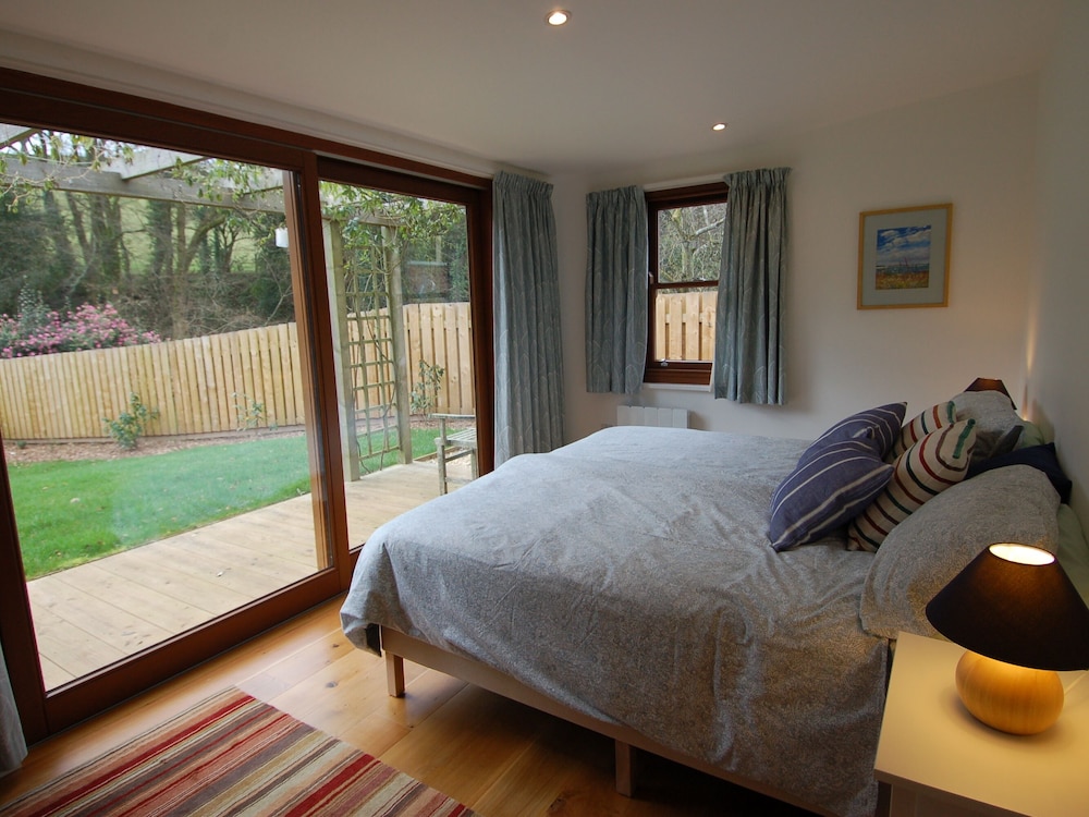 Cottage photo 2