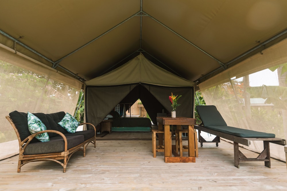 Romantic Tent, Bathtub, Mountain View photo 3