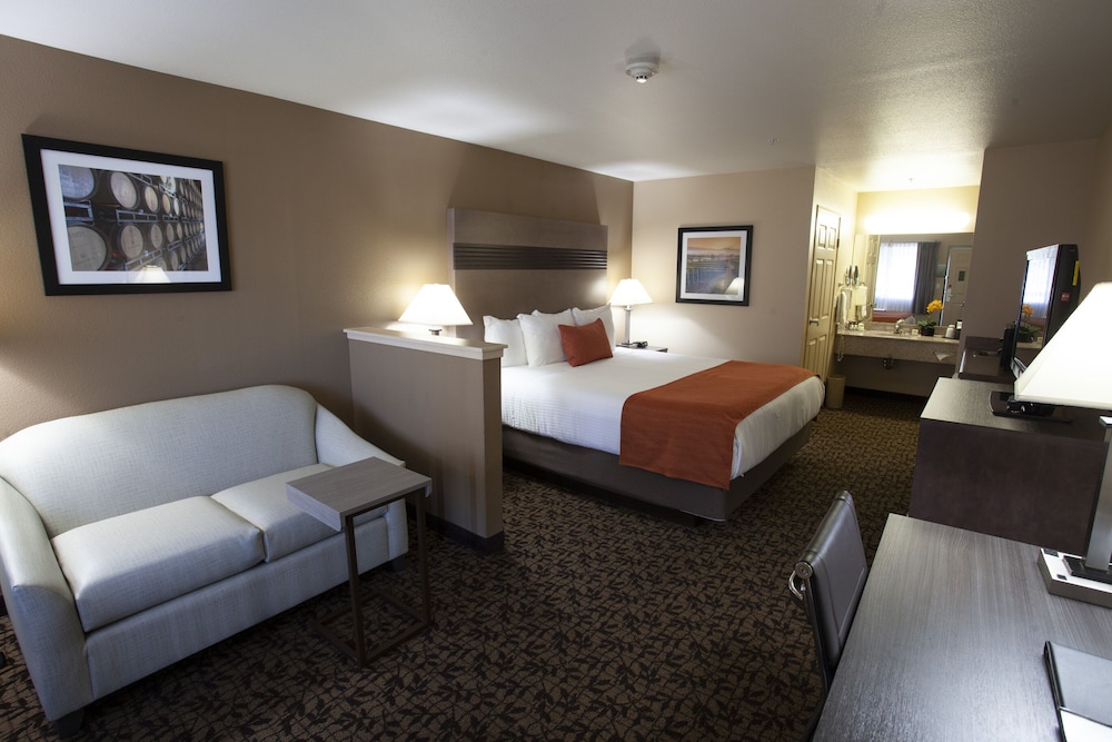Room - Photo 1