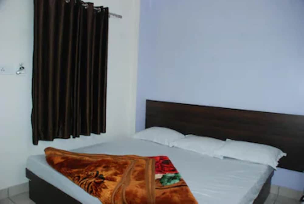 Deluxe Triple Room photo 3