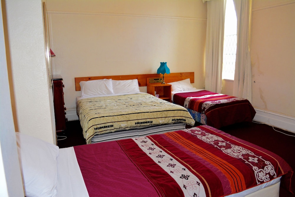 Standard Family Room - Photo 31