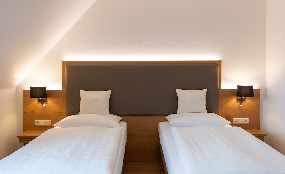Standard Double or Twin Room, Ensuite