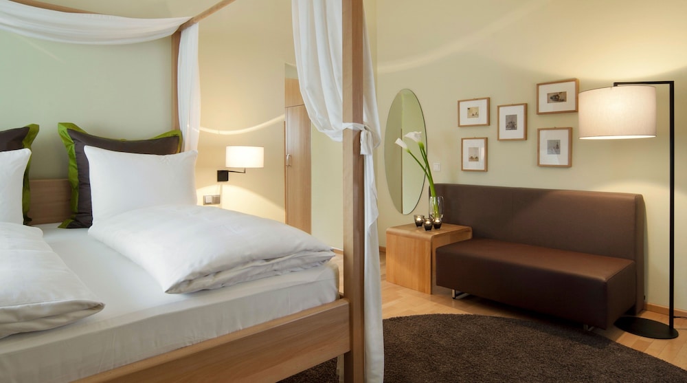 Orange PLUS Double Room photo 1
