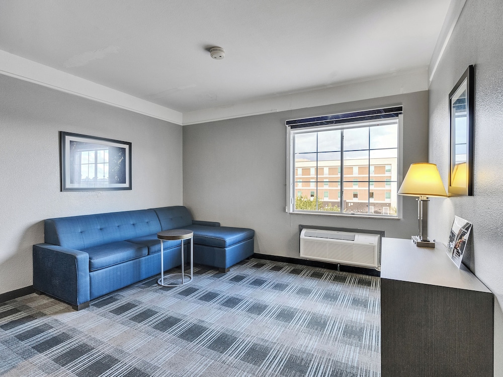 Exclusive Room, 1 King Bed with Sofa bed, Non Smoking