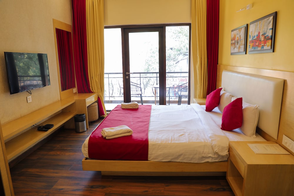 Royal Suite - Photo 3