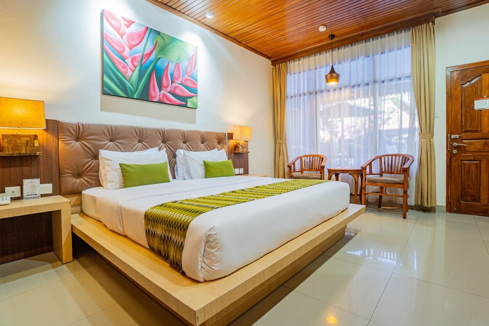 Deluxe Pool Terrace - Photo 2