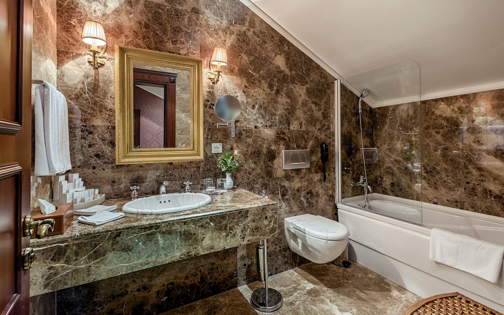 Presidential Suite photo 3