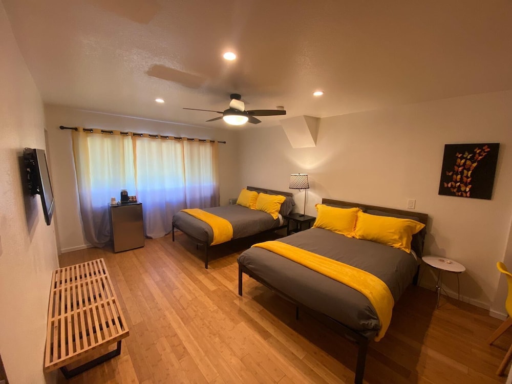 Two Full beds photo 2