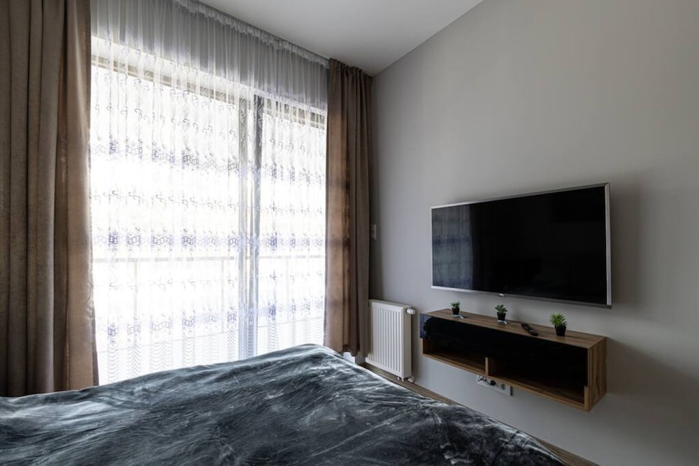 Apartment photo 2