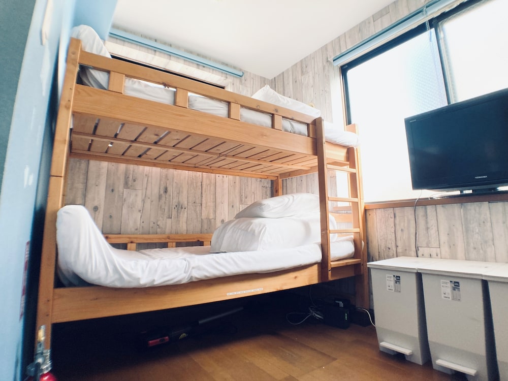 [Max 2] 1K (12m2)/1 bunk bed/Right to Ikebukuro/4 minutes from nearest station/Smoking/Nagasaki 101 photo 2