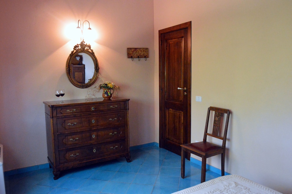 Economy Room, Private Bathroom (External)