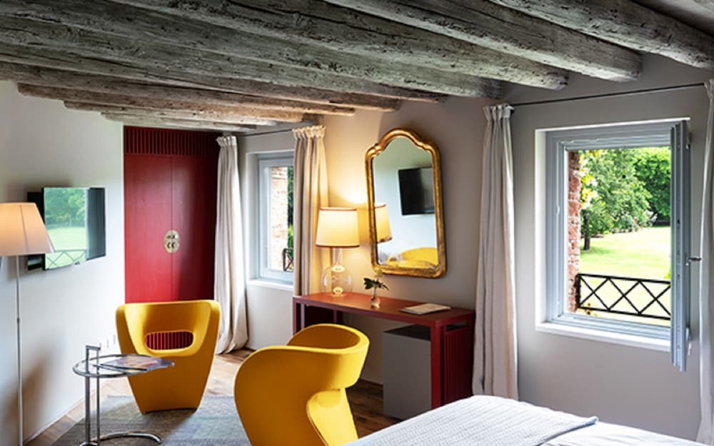 Comfort Room