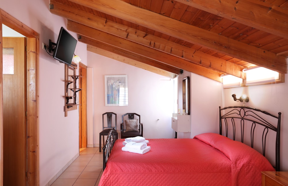 Superior Double or Twin Room (Style) photo 1