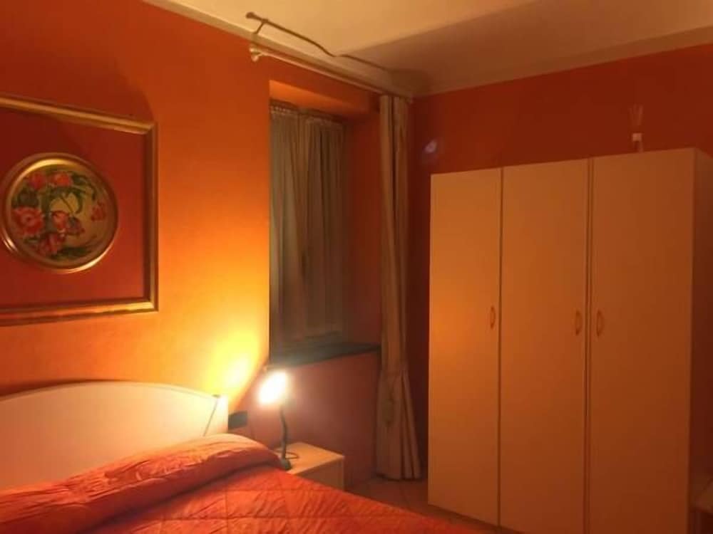 Room, Accessible, Smoking photo 1