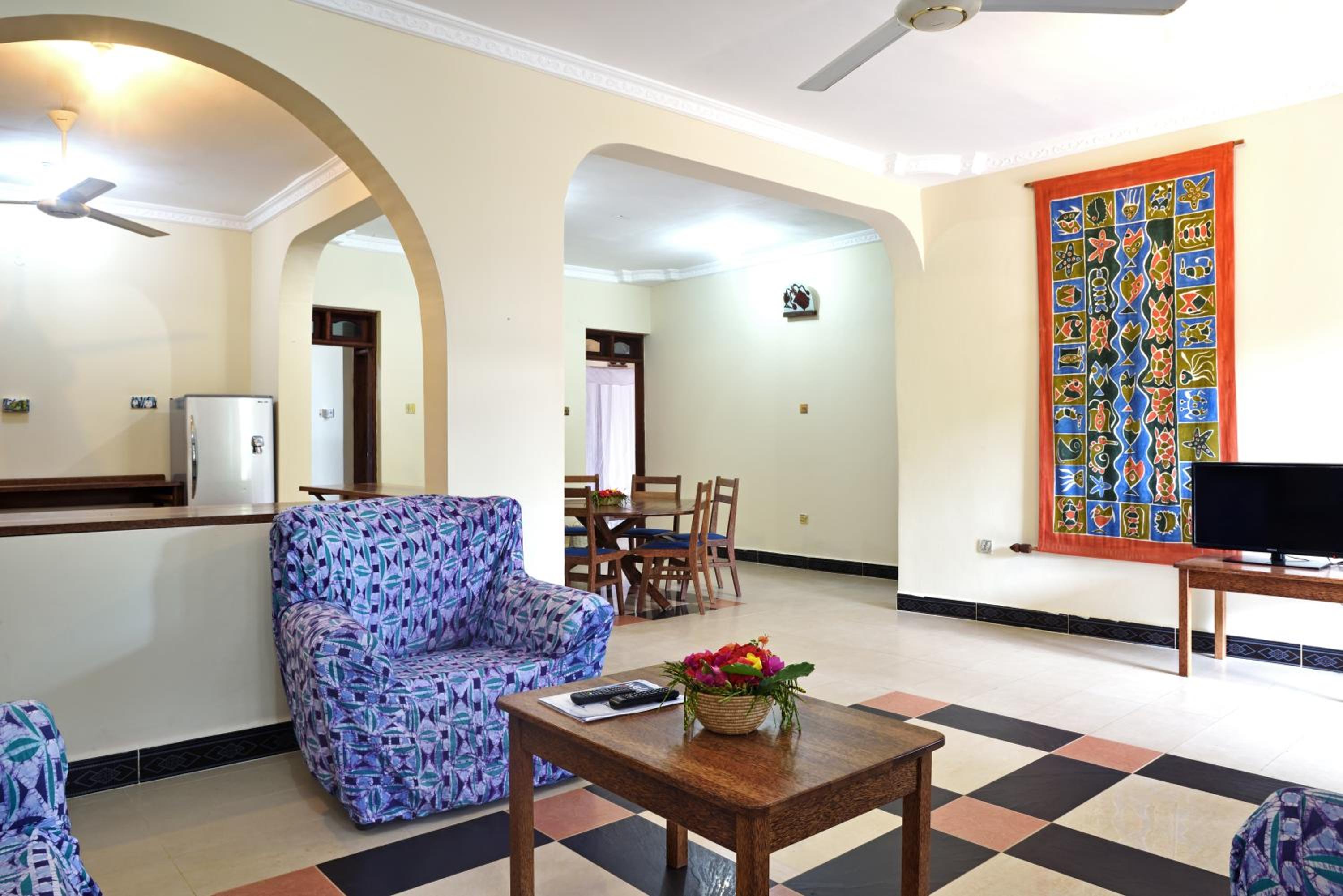 Budget Double in Sharing Apartment photo 3