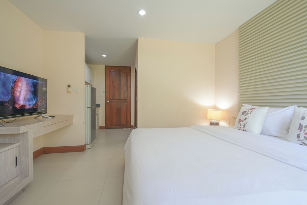 Standard Room - Photo 12
