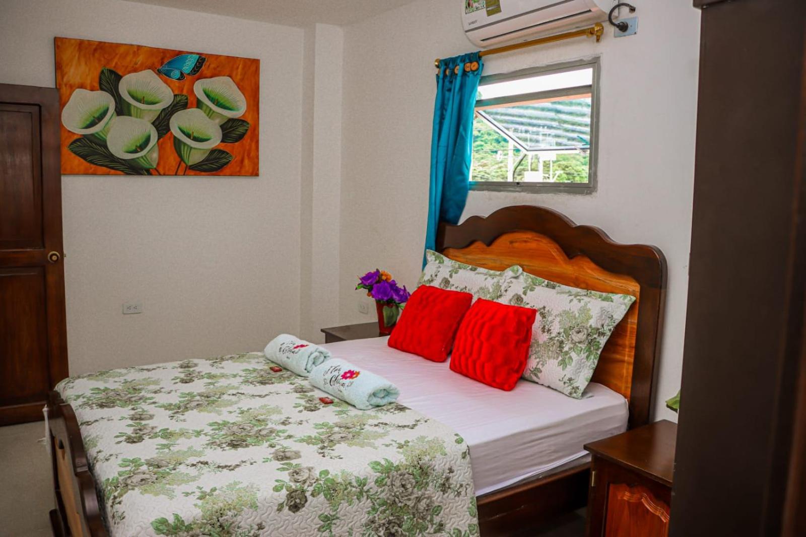 Double Room with Private Bathroom photo 2