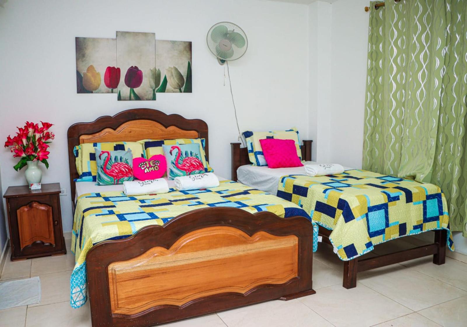 Basic Triple Room photo 2