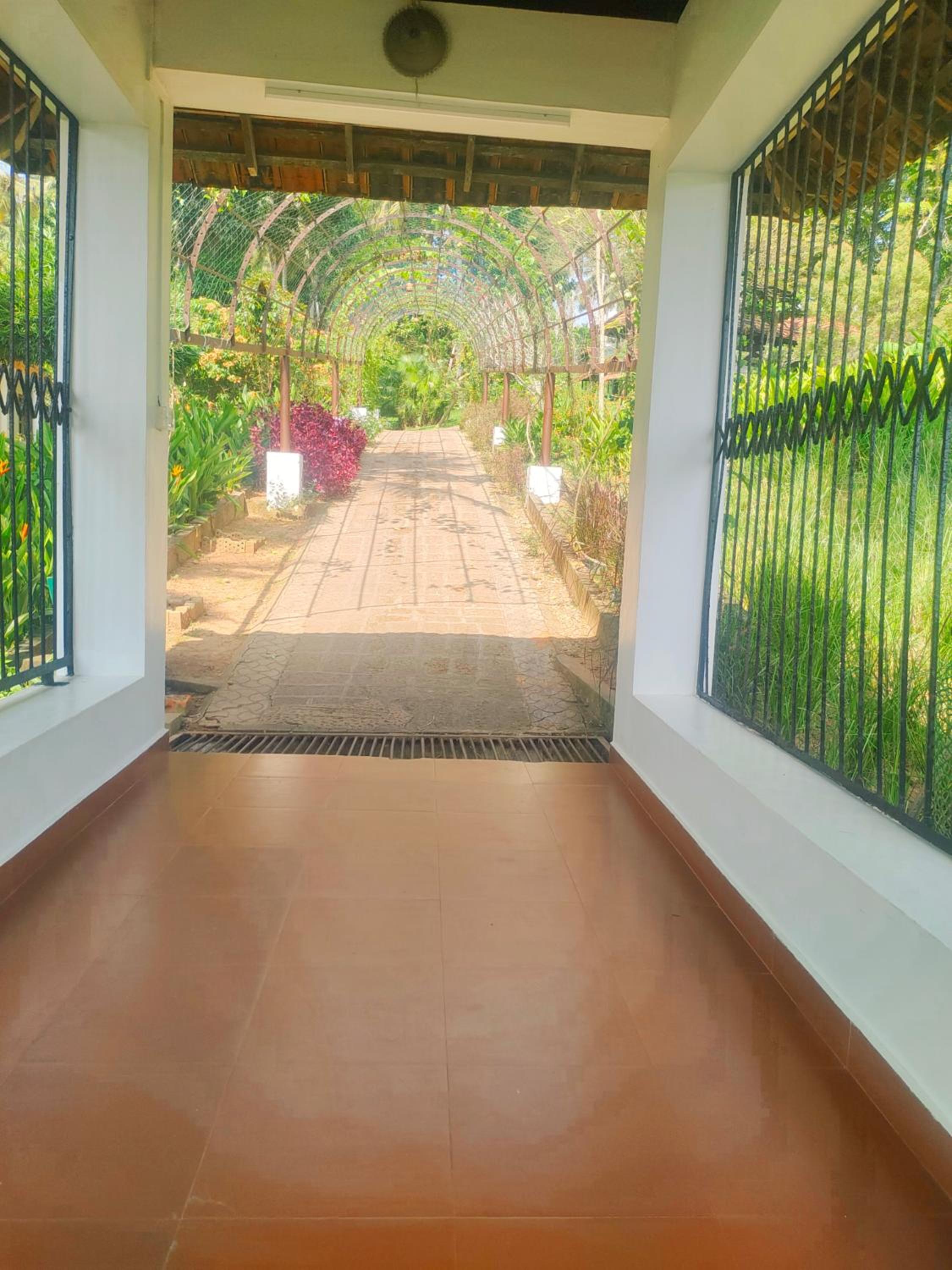 Beach Grove - Partial Sea View - Photo 2