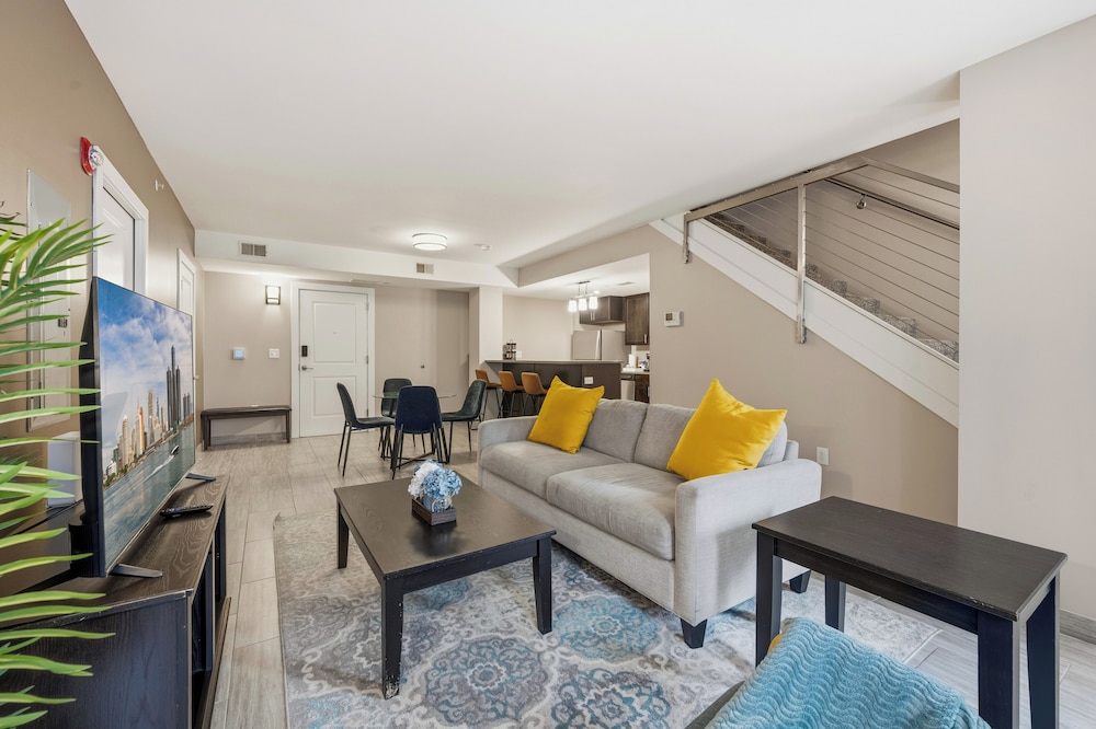 Luxury Apartment photo 1