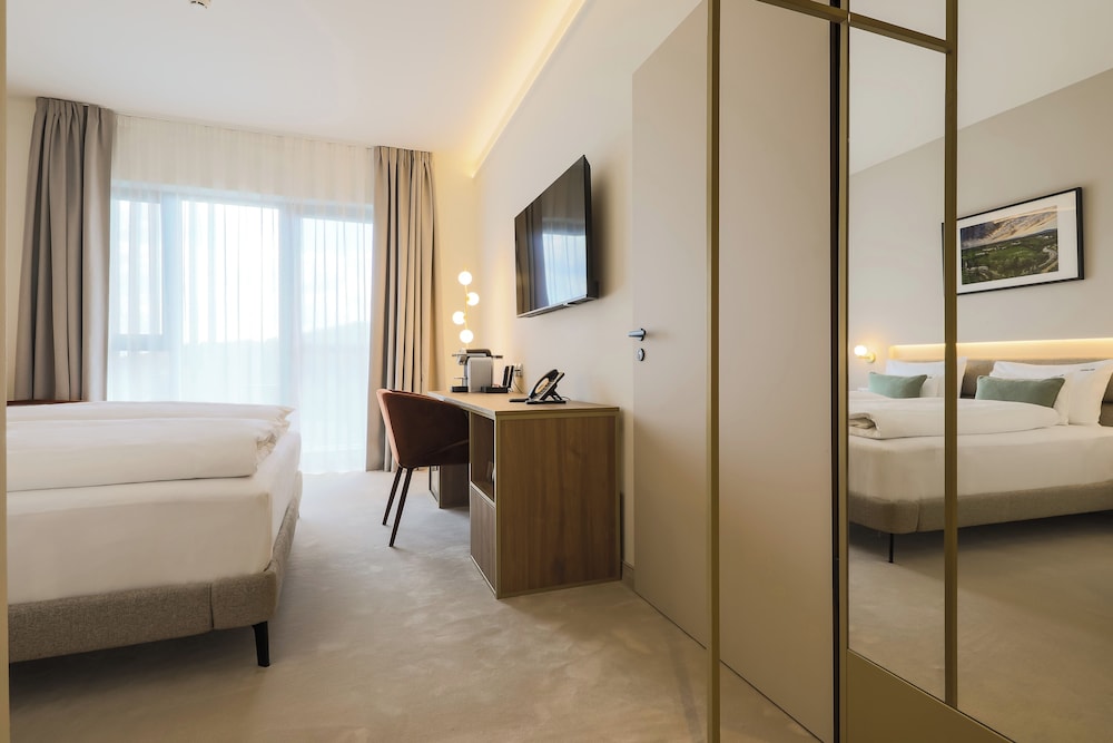 Cala Grand Suite photo 3