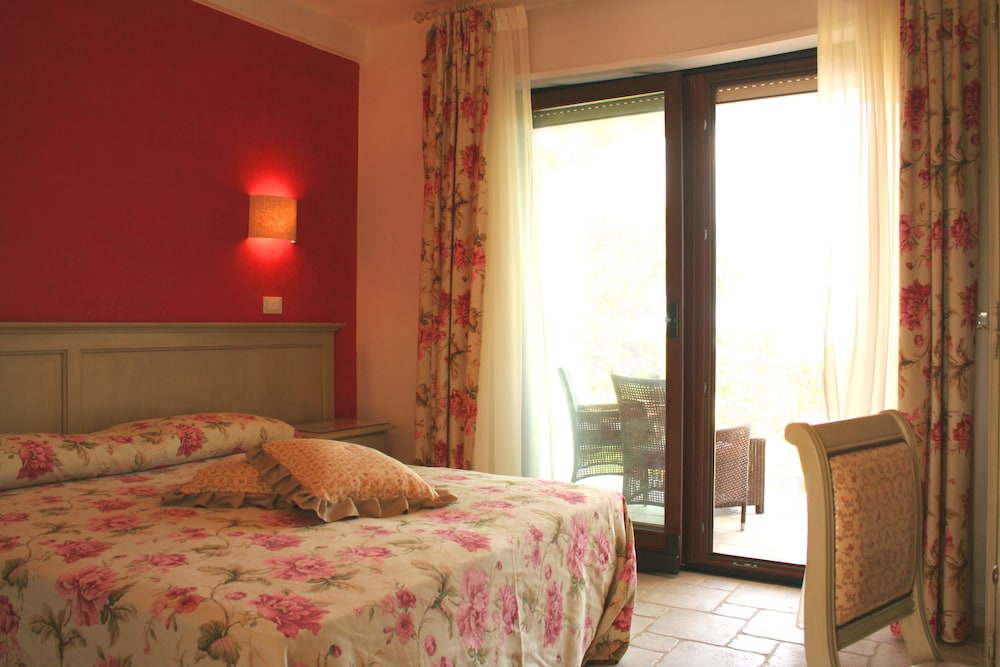 Double or Twin Room photo 1
