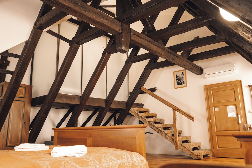 Royal Double Room - Photo 4