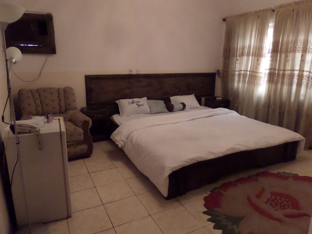 Standard Room photo 3