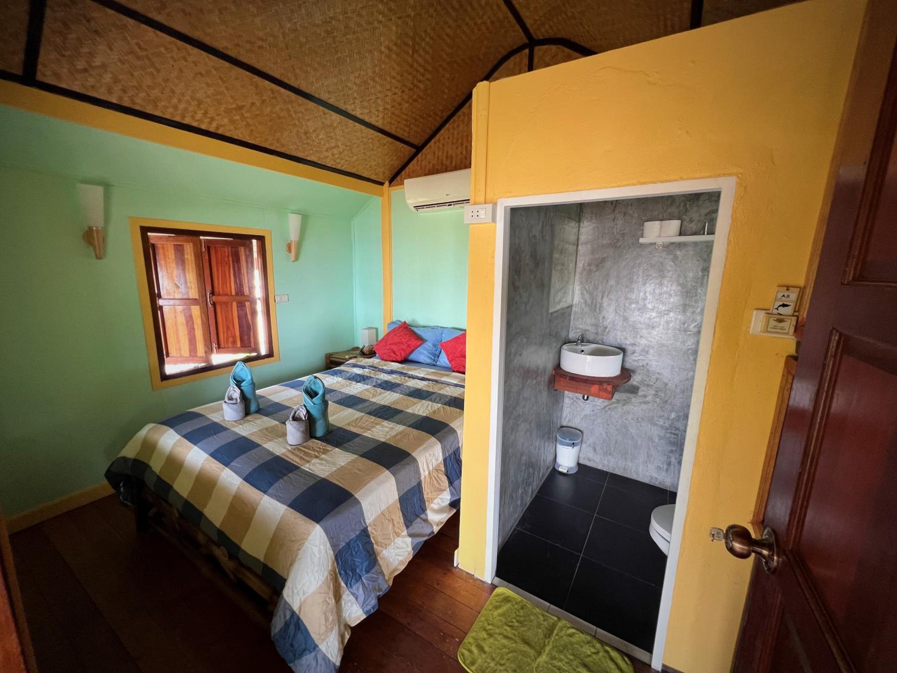 One-Bedroom Bungalow