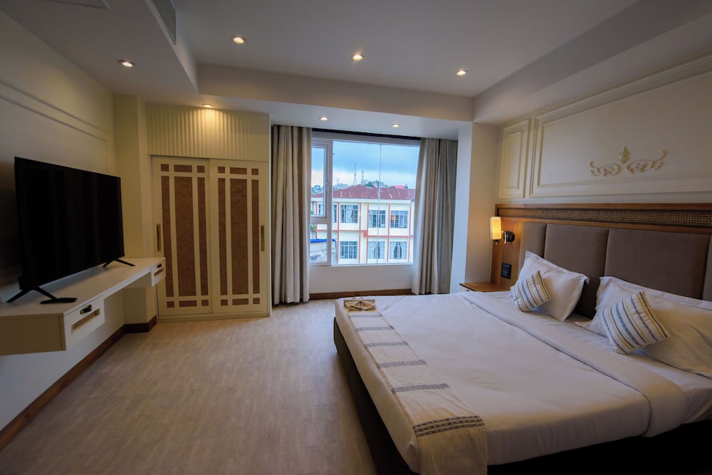 Presidential Suite, City View photo 1