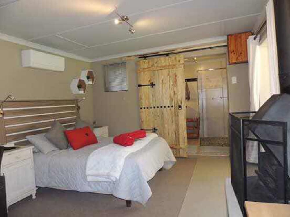 Cabin 1 (Lover's nest) photo 1