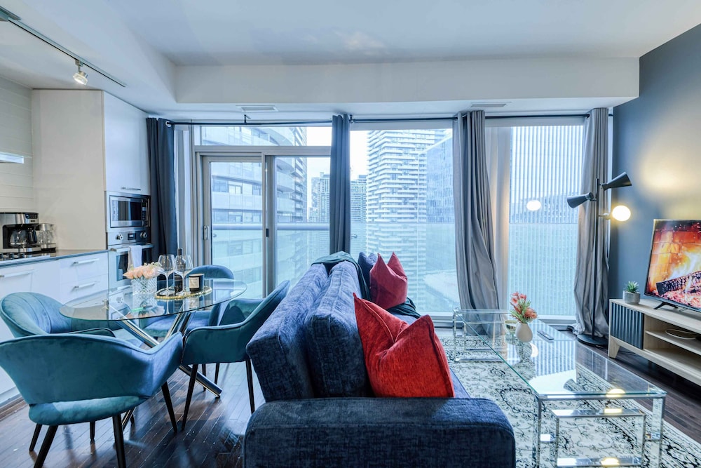 Grand Apartment