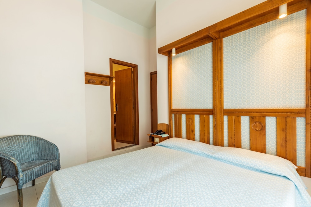 Economy Double or Twin Room
