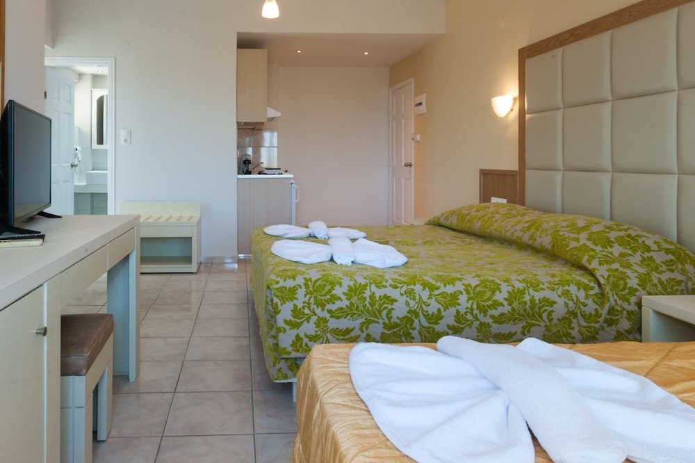 Triple Room, Garden View