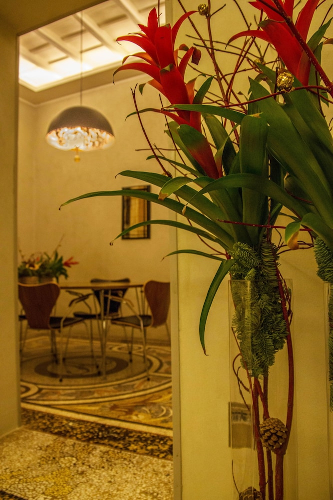 Presidential Suite photo 3