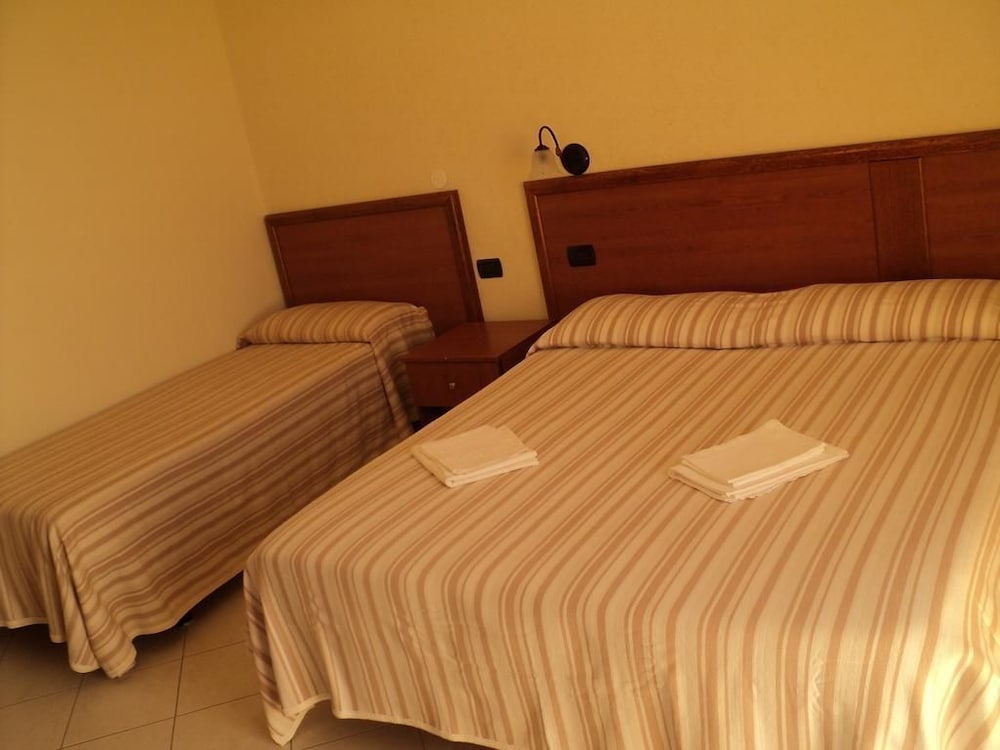 Triple Room, Balcony photo 2