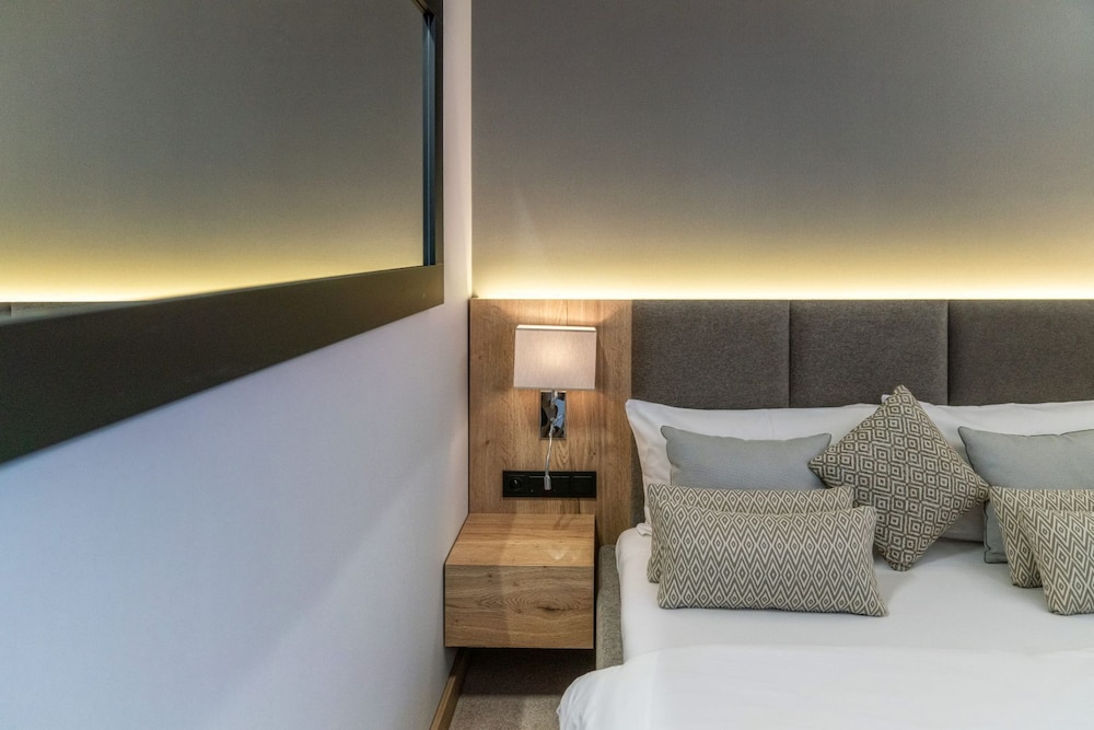 Business Double Room photo 2