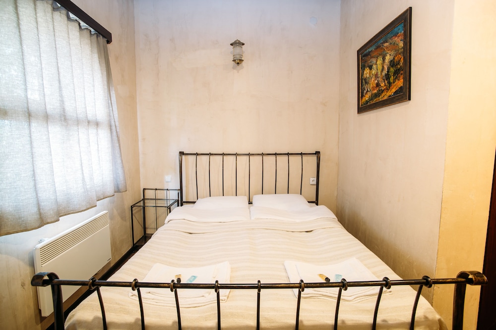Standard Double Room photo 2