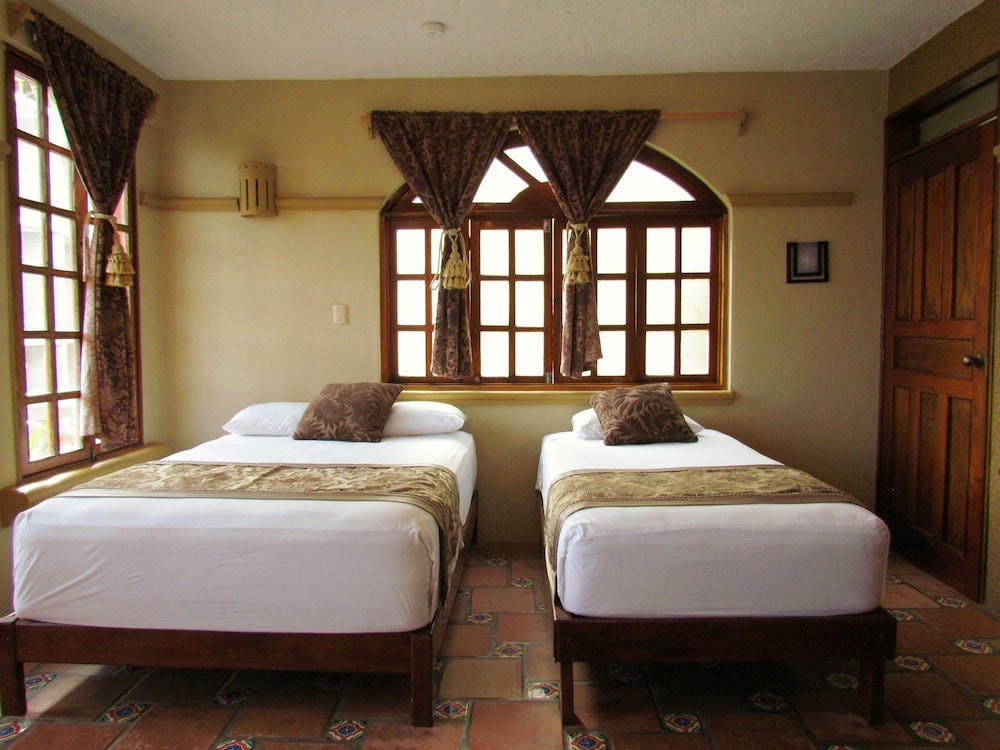 Triple Room - Photo 2