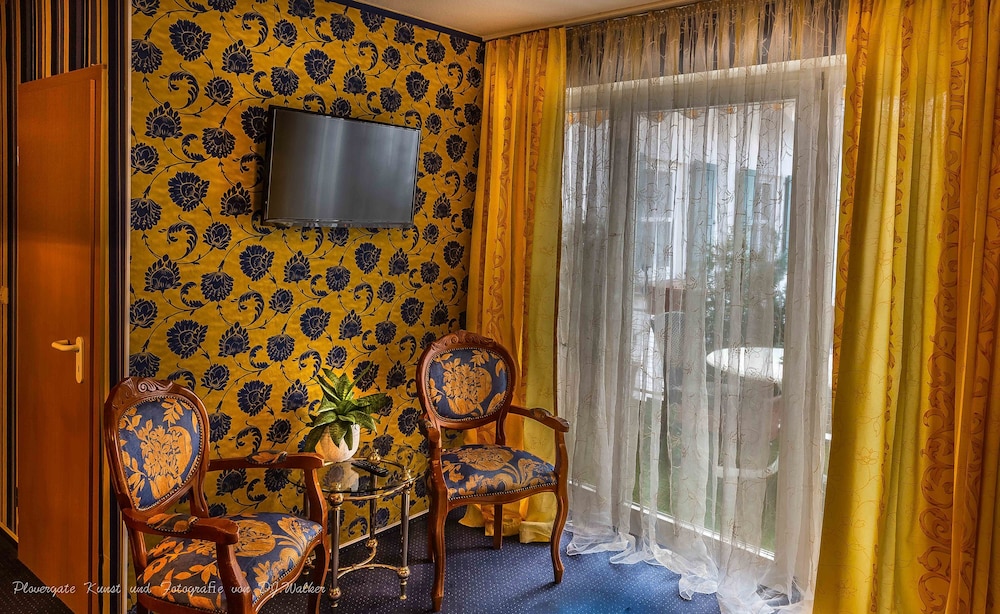 Standard Double Room, 1 Queen Bed, Balcony