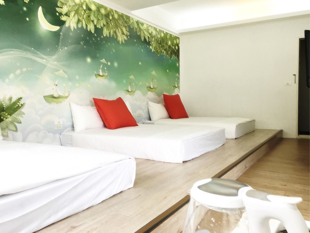 Room photo 2