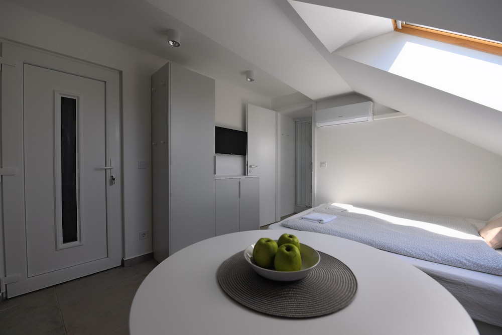 Standard Apartment, 1 Double Bed photo 2