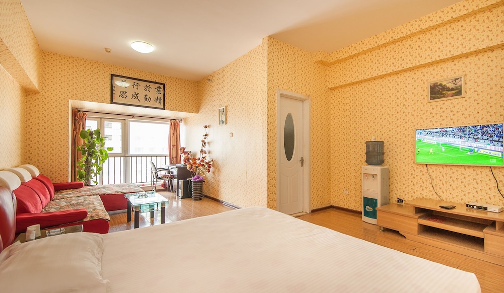 One-Bedroom Apartment C photo 1