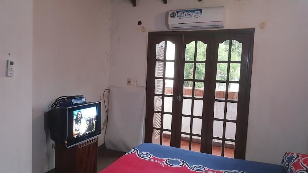 Comfort House, 4 Bedrooms, Kitchen, Garden Area photo 1