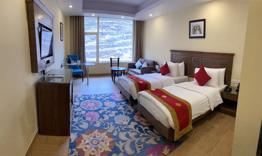 Premium Room (Premium Hill View)