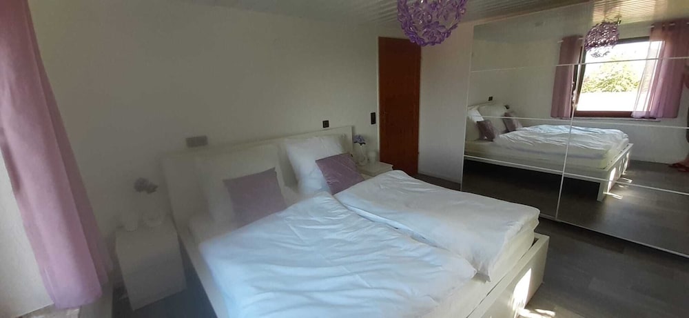Panoramic House photo 2