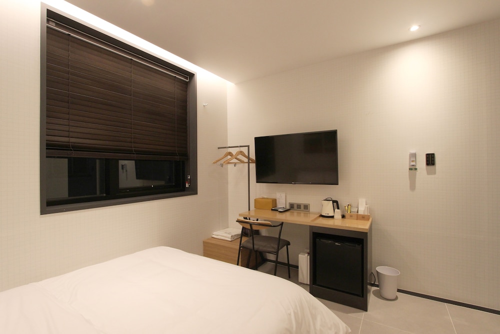 Standard Room - Photo 5