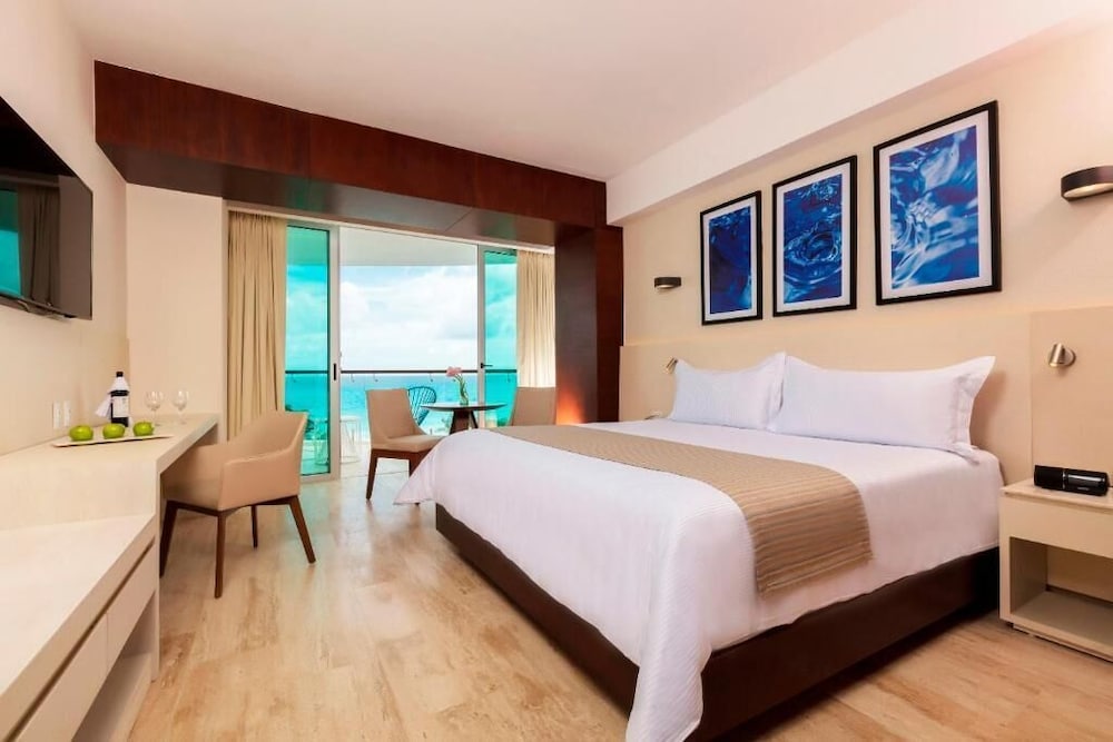 Altitude Suite King, Ocean Front photo 2
