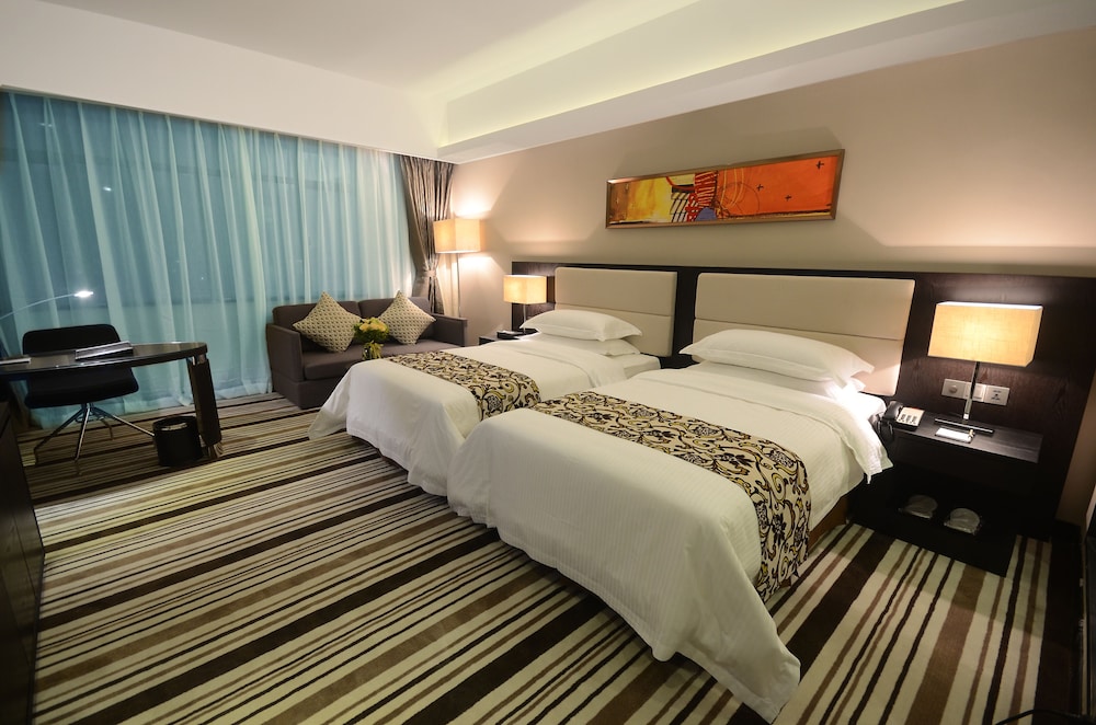Business Twin Room photo 2